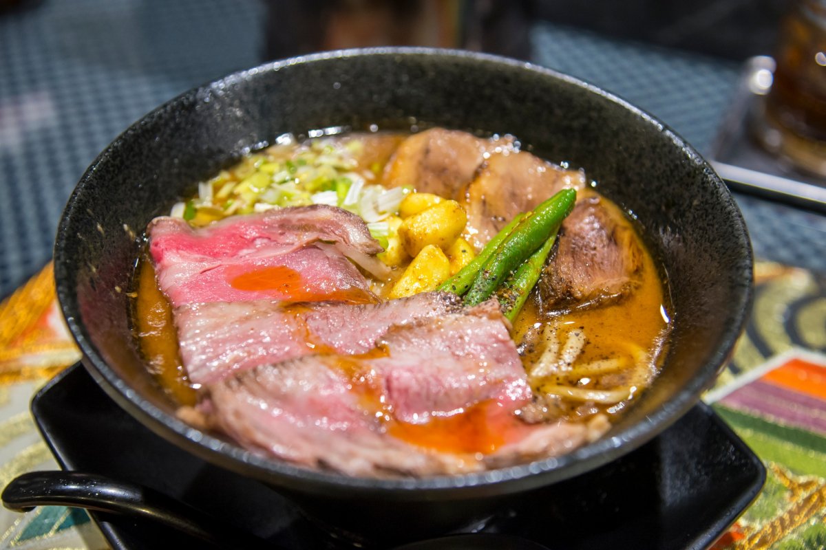 鷹流牛肉麺『牛和香 ushiwaka』食記照片